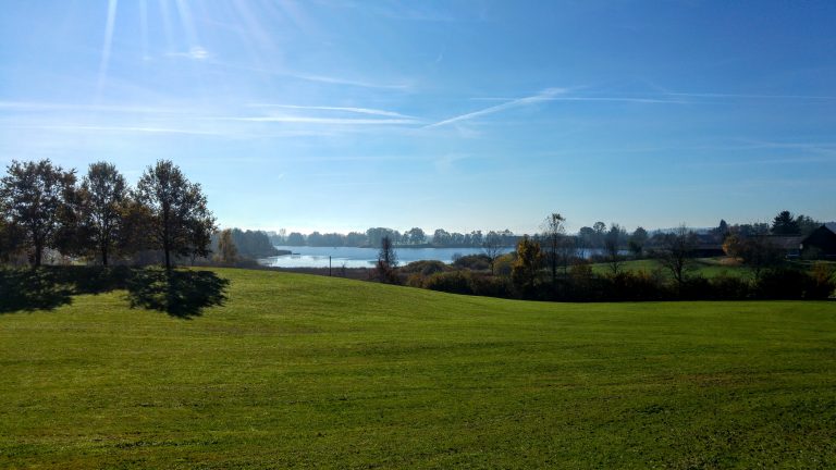 Gelassenheit atmen - Blick in die Ferne, genieße den Augenblick